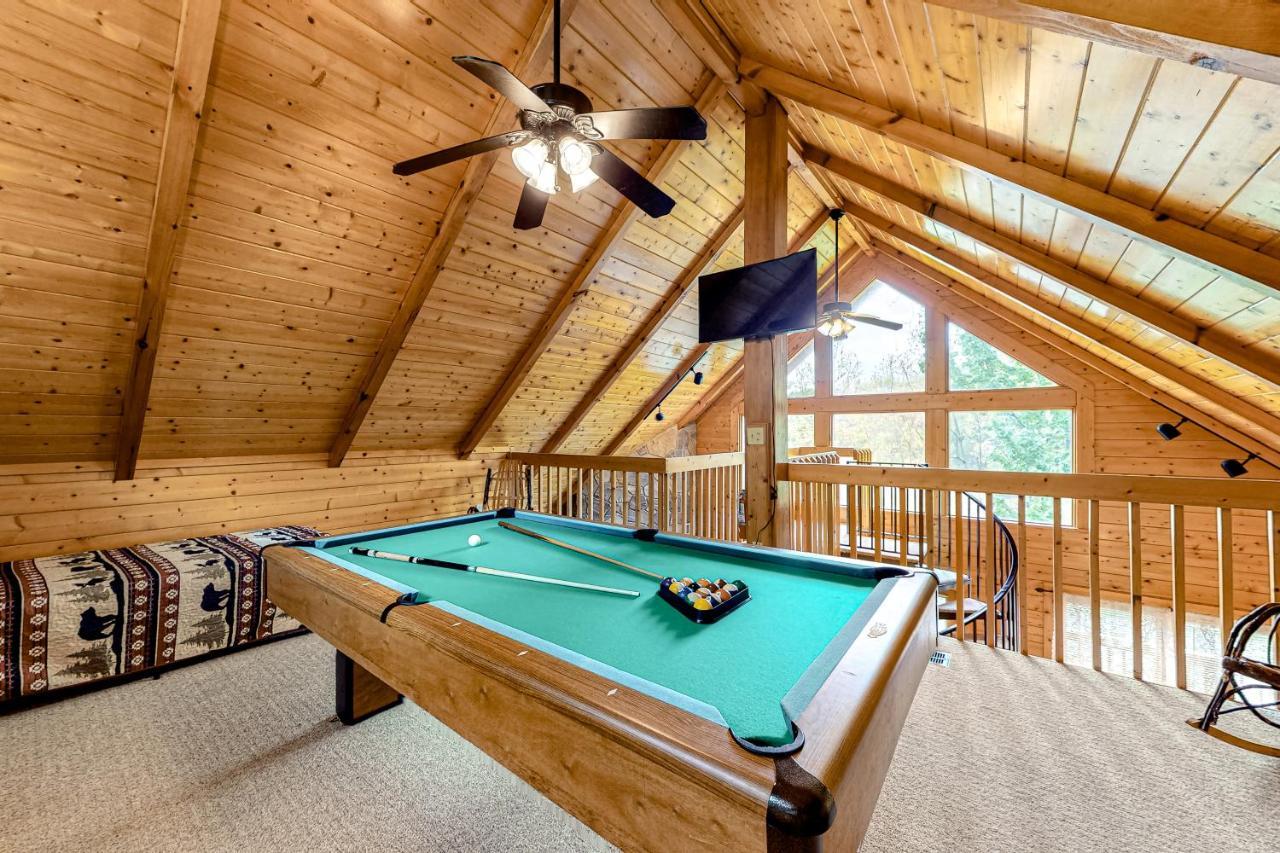 Daa Bear'S Lodge Gatlinburg Eksteriør billede