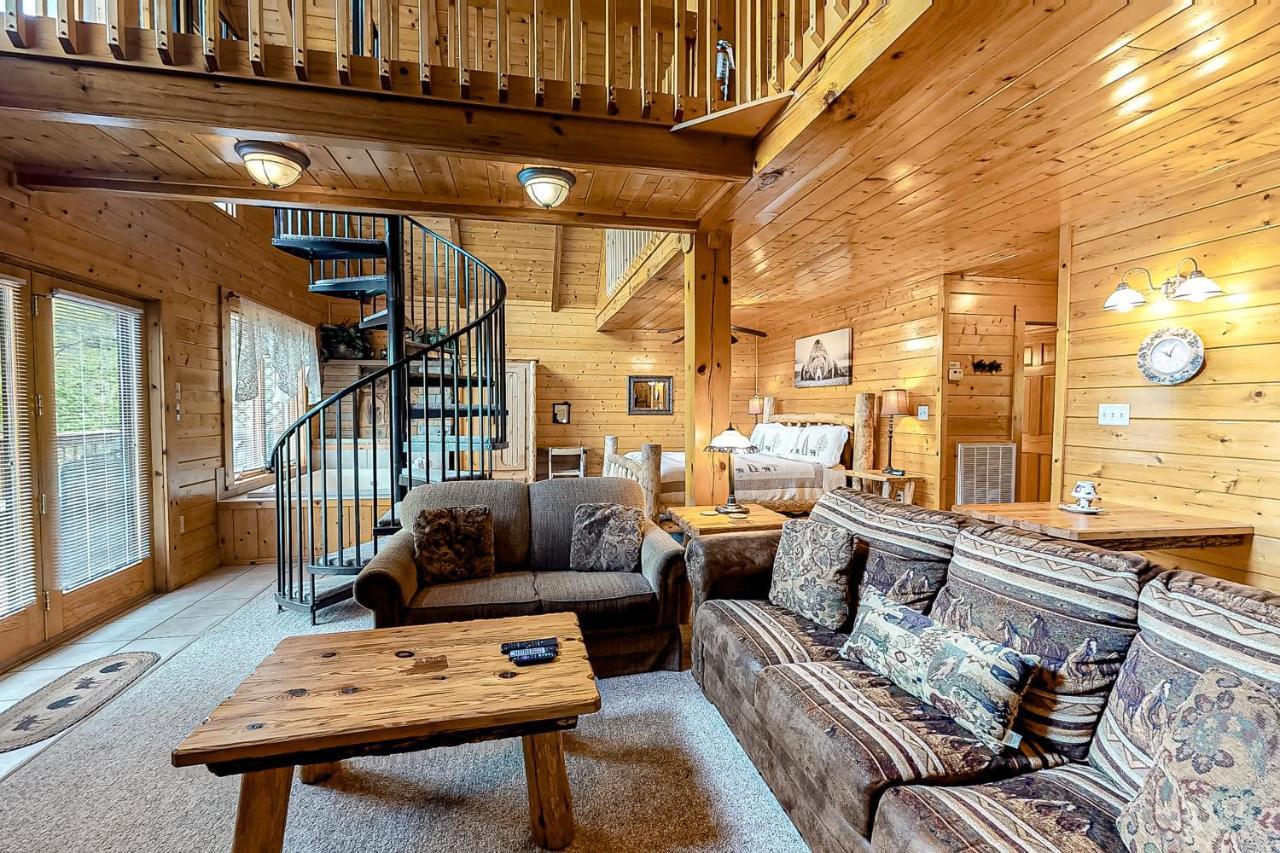 Daa Bear'S Lodge Gatlinburg Eksteriør billede