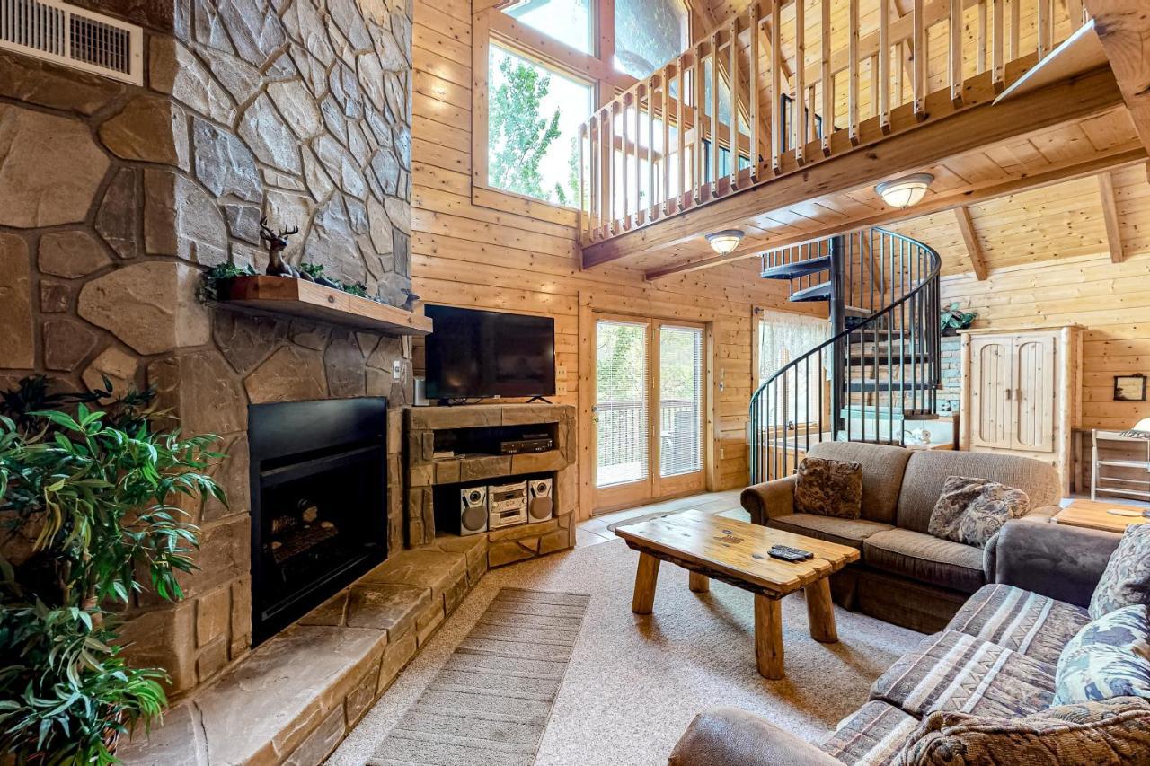 Daa Bear'S Lodge Gatlinburg Eksteriør billede